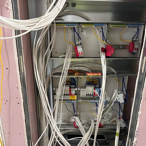 Electrical work in Wimbledon, photo 4
