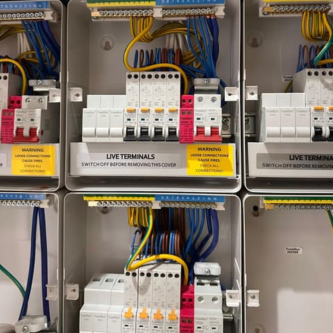 Electrical work in Wimbledon, photo 2